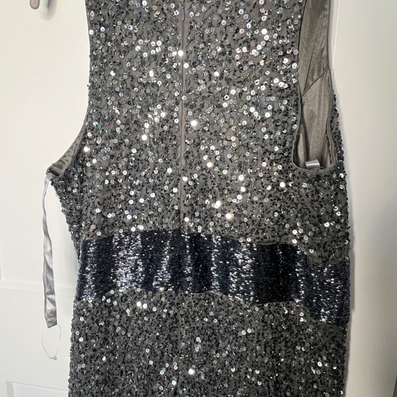 Mac Duggal NWOT Sequin Empire Waist Sleeveless Column Evening Gown Women's 16 - Picture 9 of 9
